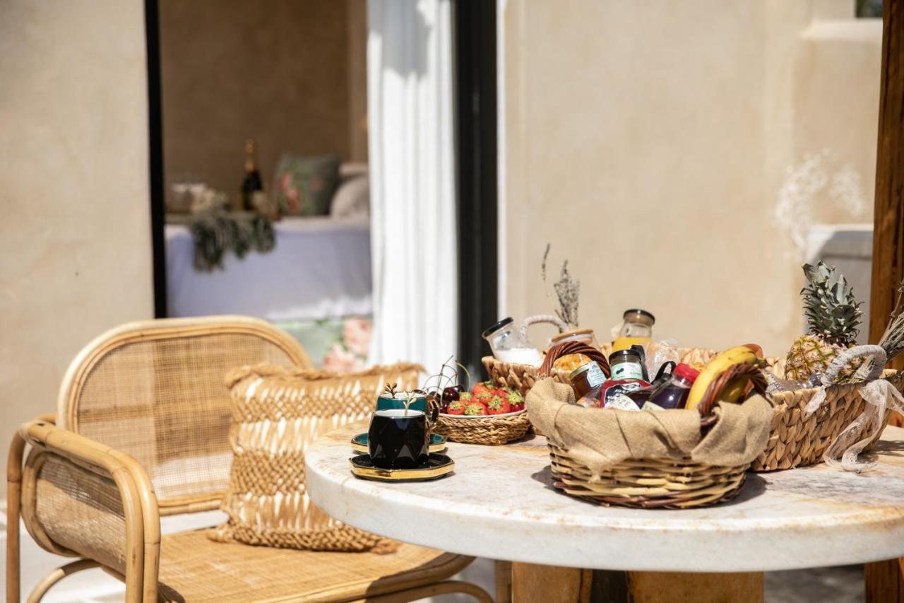 Archetypo Villas And Suites Naxos City Exterior photo