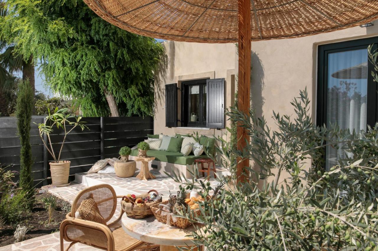 Archetypo Villas And Suites Naxos City Exterior photo